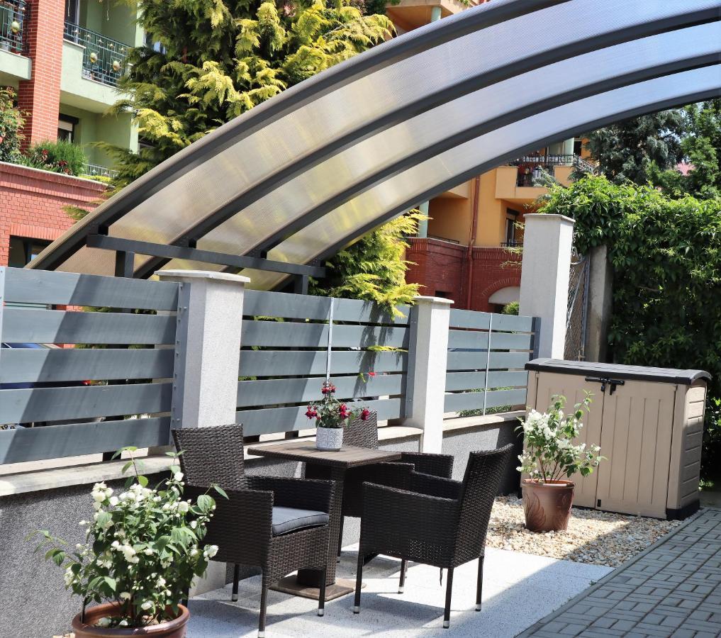 Wolf House Apartman 佐洛埃格塞格 外观 照片