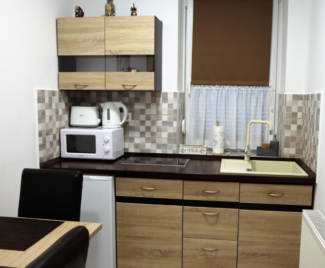 Wolf House Apartman 佐洛埃格塞格 外观 照片