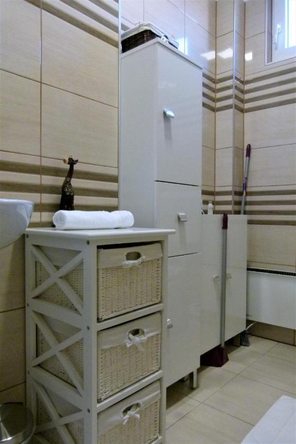 Wolf House Apartman 佐洛埃格塞格 外观 照片